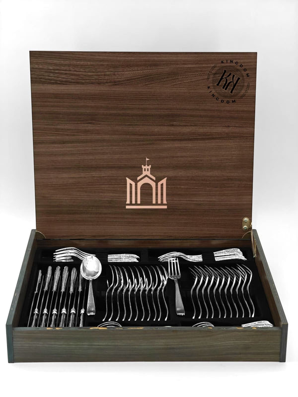 12 Set Of Curtly W/B 6300-SVA