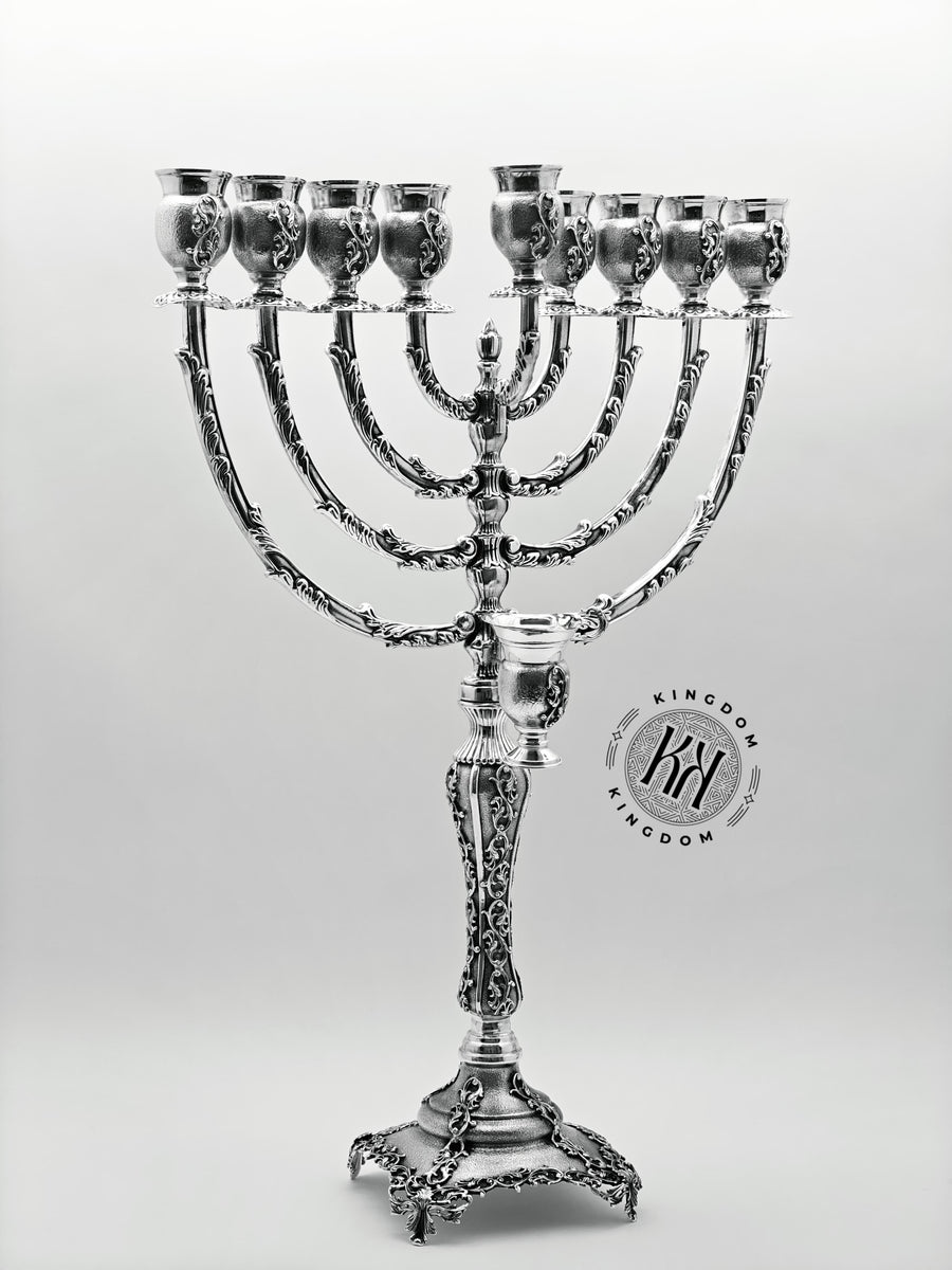 Rio Elegant Menorah