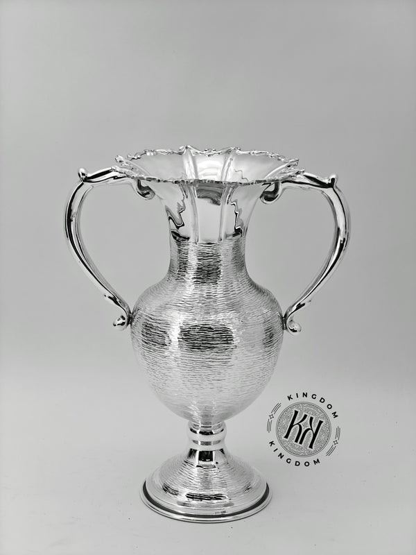 Arora Chased L Vase