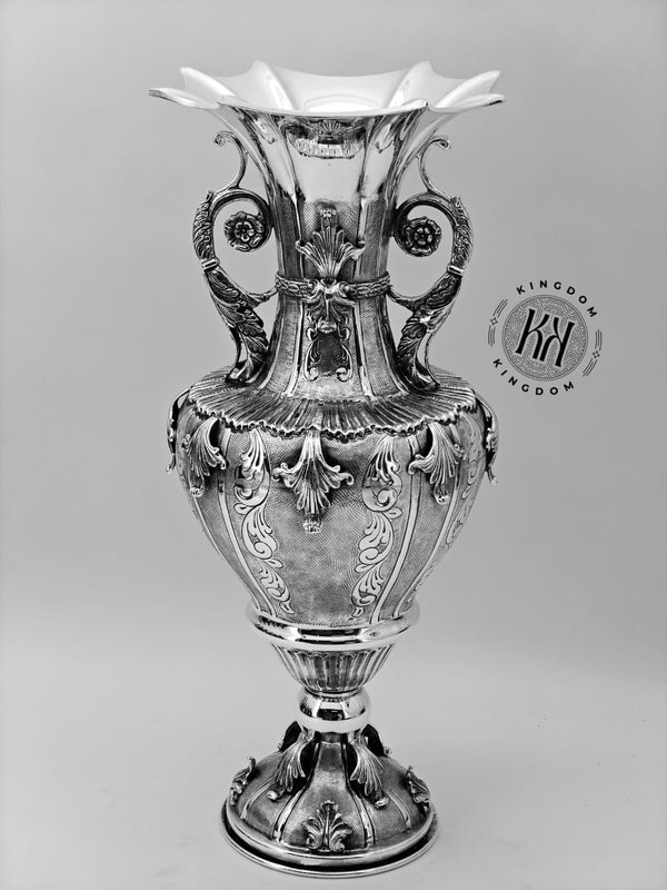 Avi Vase #2 Av-710